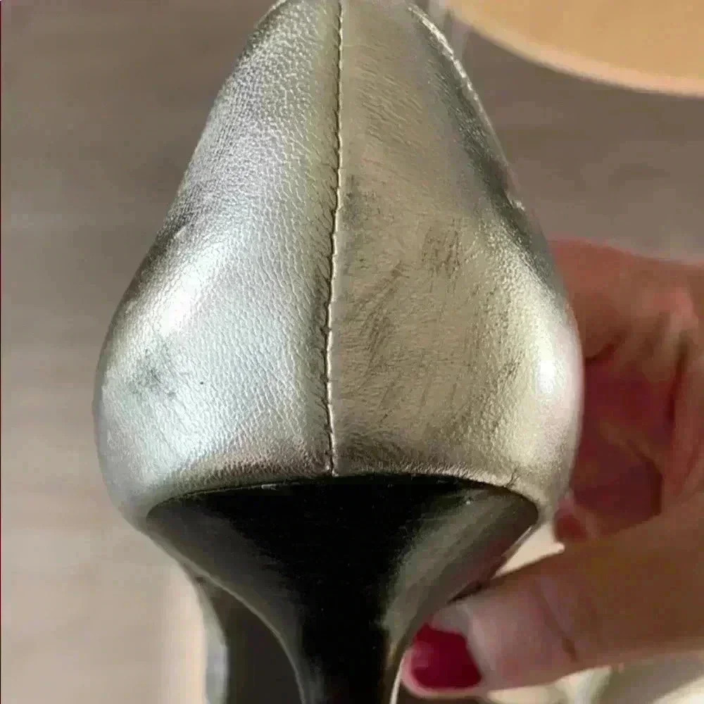 RSVP Silver Heels - Picture 2 of 10